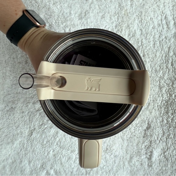 Stanley | Gilded Sugar 40 oz Quencher H2.0 Tumbler - Picture 6 of 9